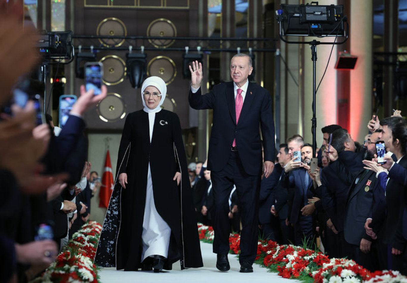 Cumhurbaşkanı Erdoğan'ın TBMM'deki yemin töreni dünya basınında geniş yer buldu