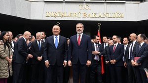 Dışişleri Bakanlığı'nda devir teslim töreni