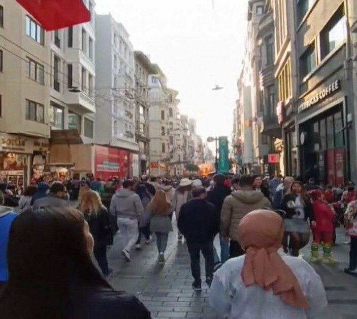 Fahrettin Altun'dan Taksim'deki patlamaya ilişkin açıklama