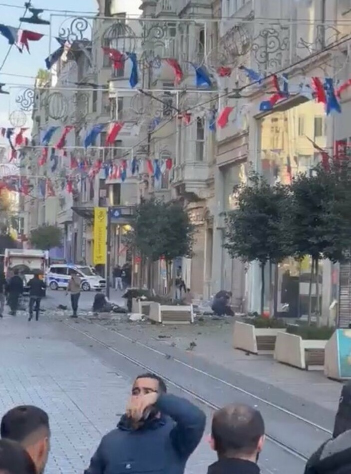 Fahrettin Altun'dan Taksim'deki patlamaya ilişkin açıklama