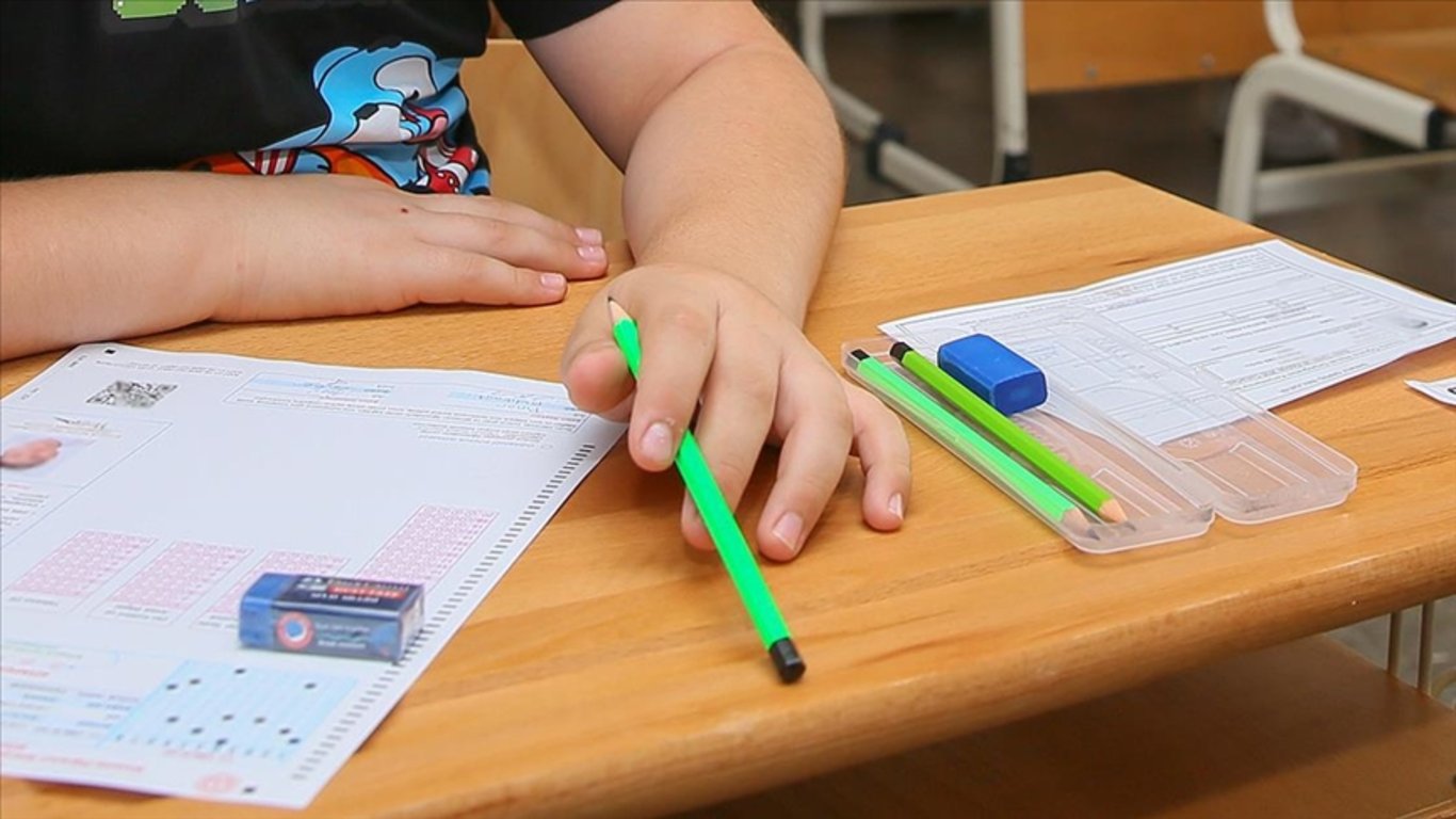 LGS soruları ve cevapları ne zaman açıklanacak? 2023 LGS soru ve cevap anahtarı sözel-sayısal kitapçığı görüntüle