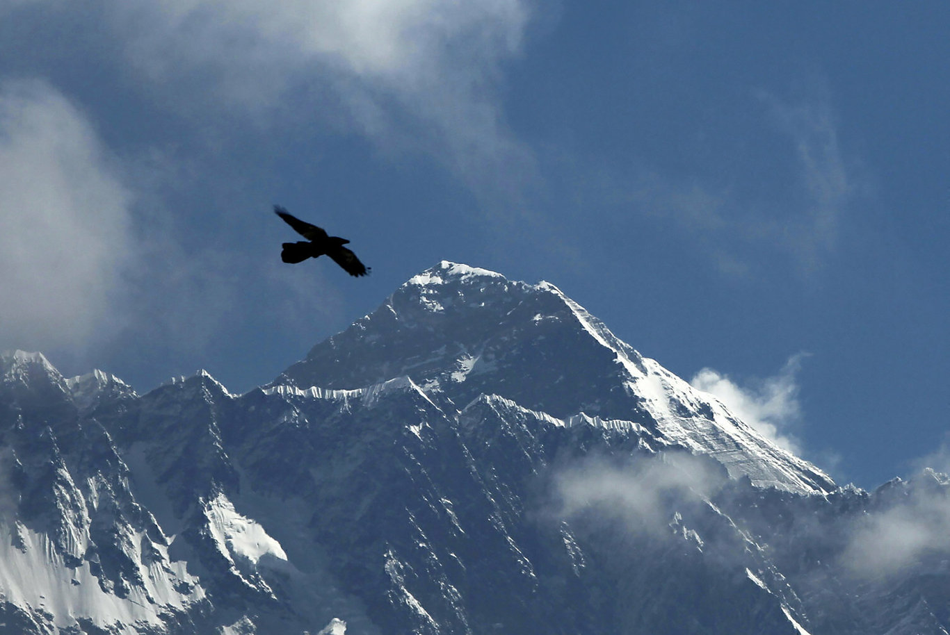 Himalaya buzulları hızla eriyor: 1,9 milyar insanın tatlı suya erişimini etkileyebilir