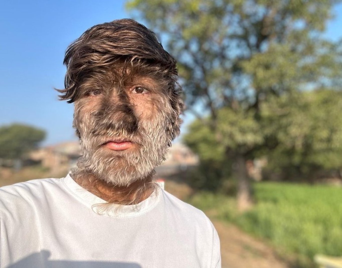 Hintli genç 