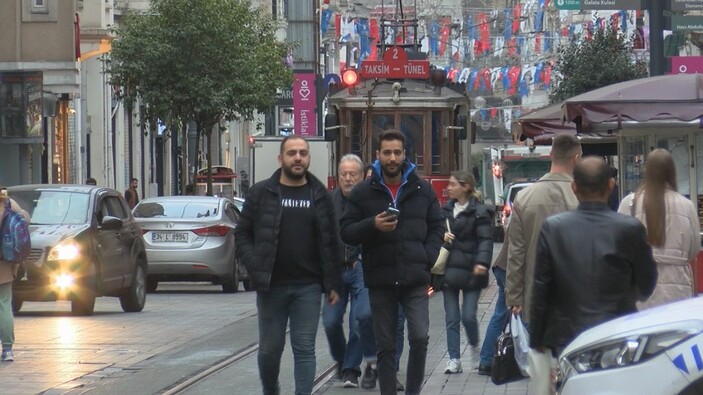 İstiklal Caddesi'nde hayat normale dönüyor  -1