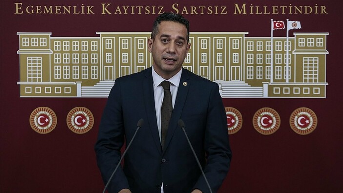 Bekir Bozdağ ile CHP'li Ali Mahir Başarır arasında tartışma