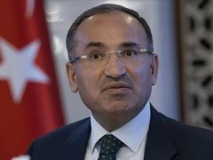 Bekir Bozdağ ile CHP’li Ali Mahir Başarır arasında tartışma