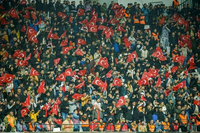 Diyarbakır'da ilk Milli maç heyecanı