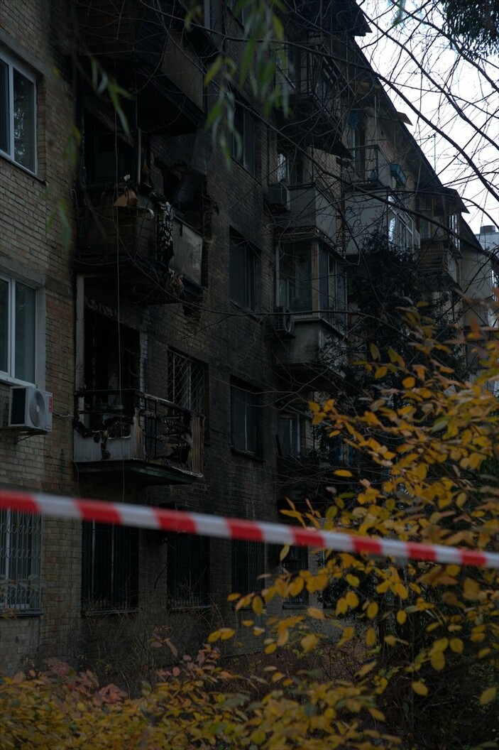 Füze saldırıları Kiev'de yerleşim yerlerine zarar verdi