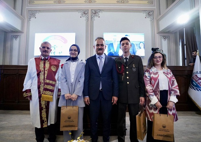 Milli Eğitim Bakanı Özer: Son 20 yılda eğitimde sessiz devrim gerçekleşti  -6