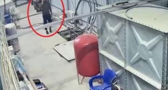 Mersin’de telefonla konuşarak yürüyen işçi, bodrum katına düştü